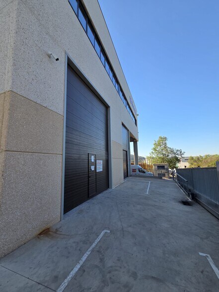 Nave en Rubí, Barcelona en venta - Foto del edificio - Imagen 3 de 23