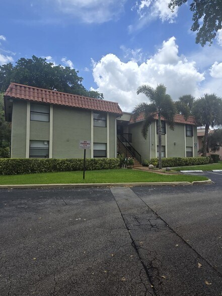 BULK CONDO PORTFOLIO cartera de 3 inmuebles en venta en LoopNet.es - Foto del edificio - Imagen 3 de 29