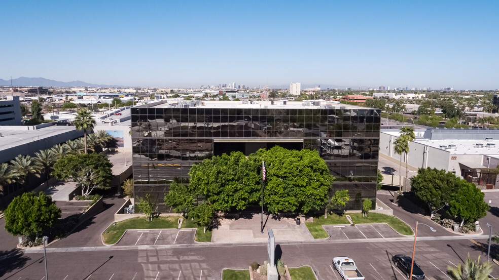 120 N 44th St, Phoenix, AZ en alquiler - Foto del edificio - Imagen 2 de 6