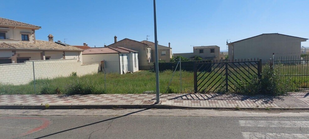 Terreno en Sierra de Fuentes, Cáceres en venta - Foto del edificio - Imagen 3 de 3