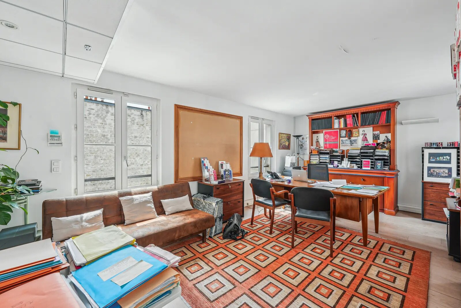 5 Rue La Bruyère, Paris en alquiler Foto del interior- Imagen 1 de 17