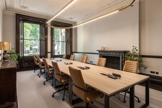 40 Grosvenor Gdns, London en alquiler Foto del edificio- Imagen 1 de 6