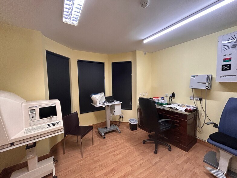 6 Portland Av, Newtownabbey en venta - Foto del interior - Imagen 3 de 6