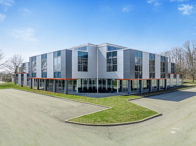 Más detalles de 173 Industry Dr, Pittsburgh, PA - Oficina, flex en alquiler