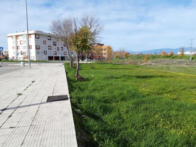 Terreno en Navalmoral de la Mata en venta - Foto del edificio - Imagen 3 de 17