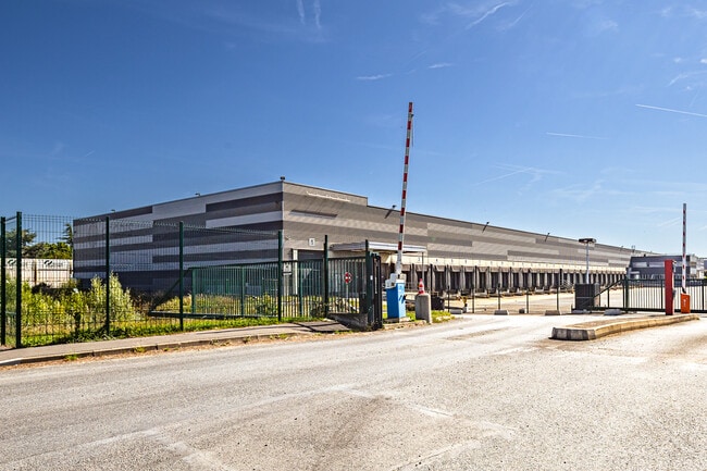 Más detalles de 16 Route De Stains, Bonneuil-sur-Marne - Oficina en alquiler