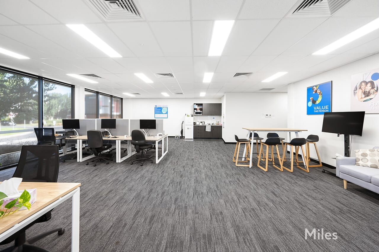 9 Ormond Bvd, Bundoora, VIC 3083 - Unidad 8B -  - Foto del interior - Image 2 of 3