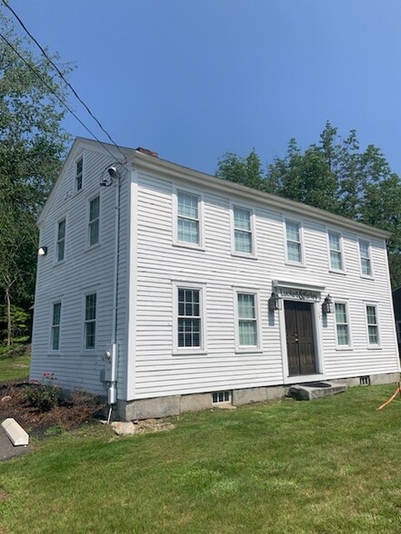 17 Indian Rock Rd, Windham, NH en venta - Foto del edificio - Imagen 2 de 11