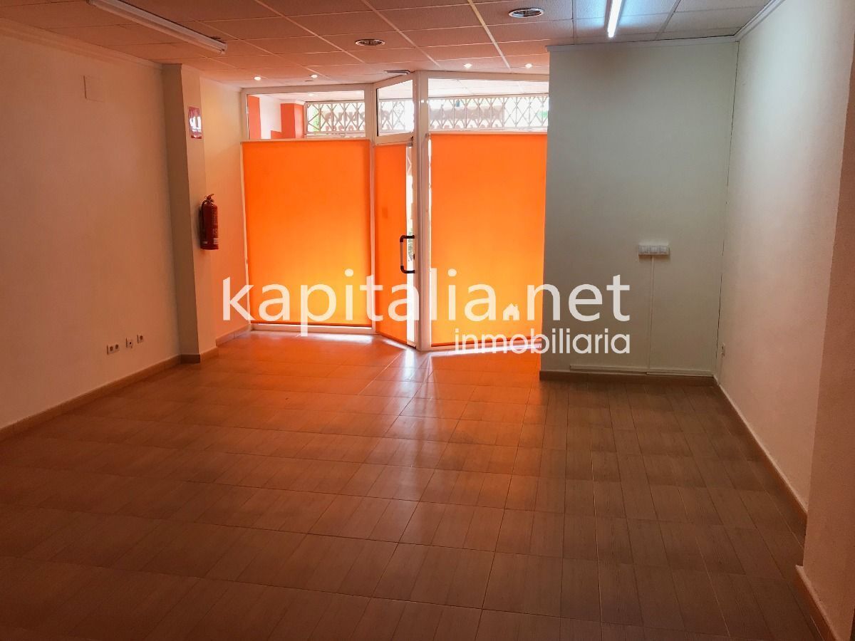 Local en València, Valencia en venta Foto del edificio- Imagen 1 de 8