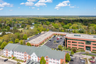 2230 Point Blvd, Elgin, IL - VISTA AÉREA  vista de mapa