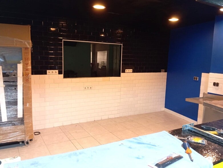 Local en Mataró, Barcelona en alquiler - Foto del interior - Imagen 3 de 4
