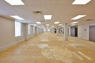 885 Meadowlands Dr, Ottawa, ON en alquiler Foto del interior- Imagen 2 de 14