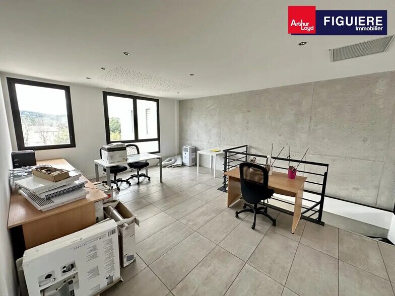 606 Avenue Du Général De Gaulle, Simiane-Collongue en venta - Foto del interior - Imagen 3 de 7