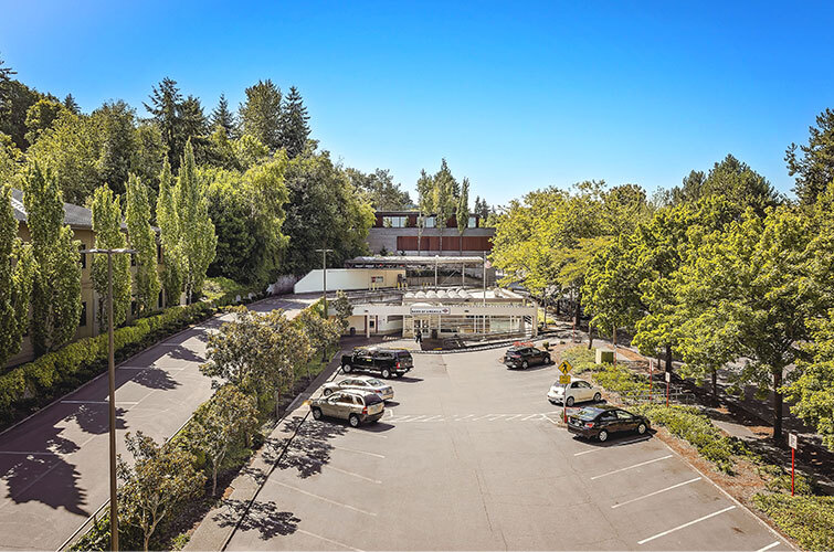 2830 80th Ave SE, Mercer Island, WA en venta - Foto del edificio - Imagen 1 de 5