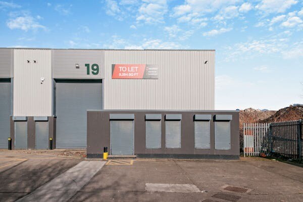 9-19 Lenton Dr, Leeds en alquiler - Foto del edificio - Imagen 2 de 8