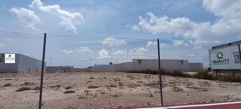 Terreno en Novelda, Alicante en alquiler - Foto principal - Imagen 1 de 2