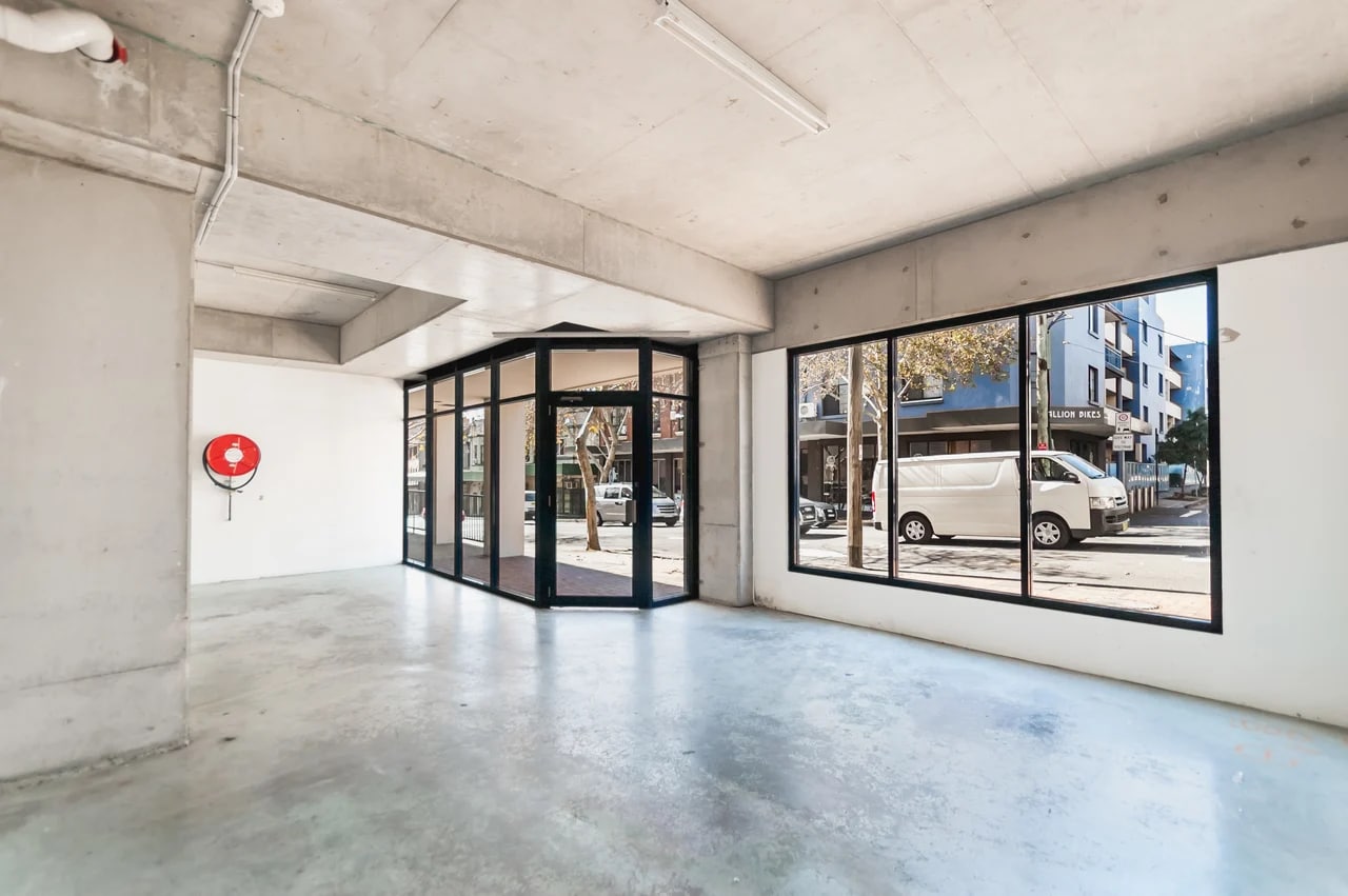 1 Regent Pl, Redfern, NSW 2016 - Unidad Shop 1 -  - Foto del interior - Image 1 of 3