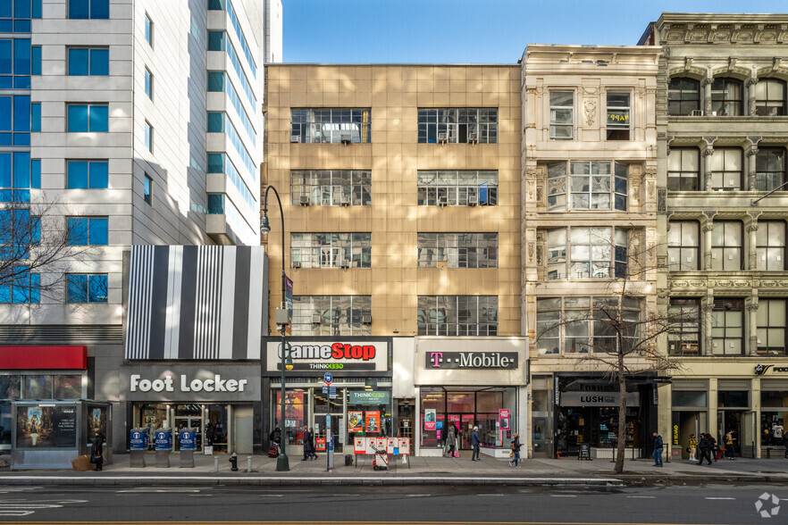 30-32 E 14th St, New York, NY en alquiler - Foto del edificio - Imagen 1 de 3