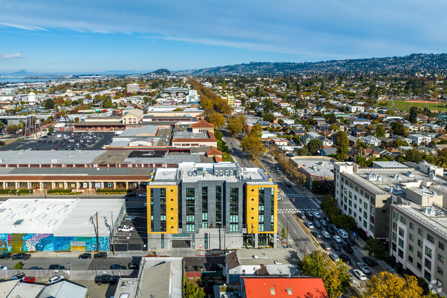 3006 San Pablo Ave, Berkeley, CA en alquiler - Vista aérea - Imagen 3 de 6