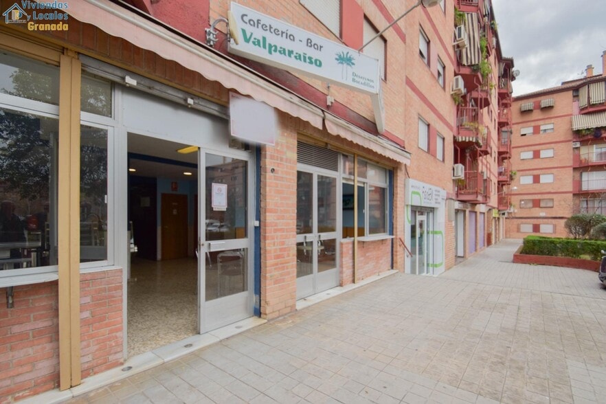 Plaza Poeta Garcilaso de la Vega, 6, Granada, Granada en venta - Foto del edificio - Imagen 3 de 47