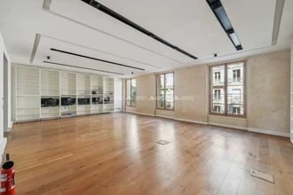 7 Square Du Roule, Paris en alquiler Foto del interior- Imagen 2 de 3