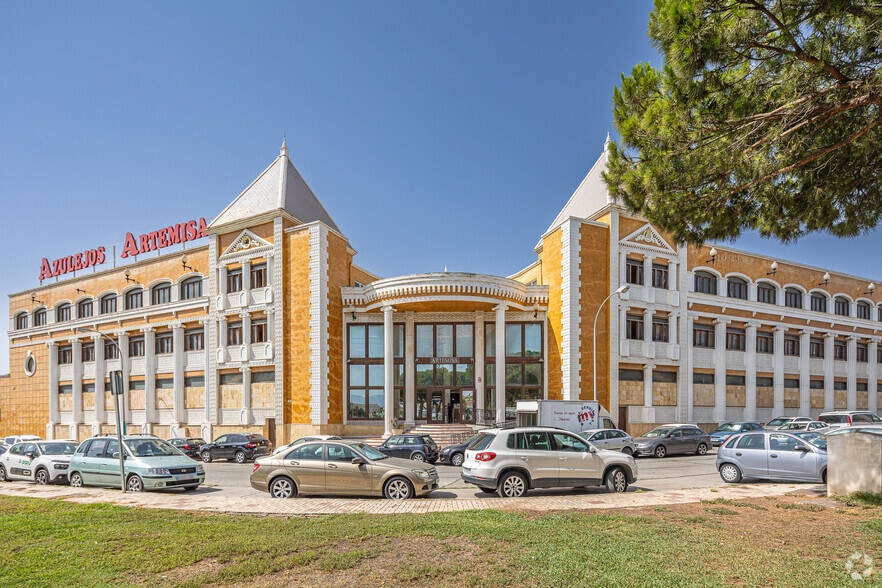 Calle Flauta Mágica, 7, Málaga, Málaga en alquiler - Foto del edificio - Imagen 2 de 2