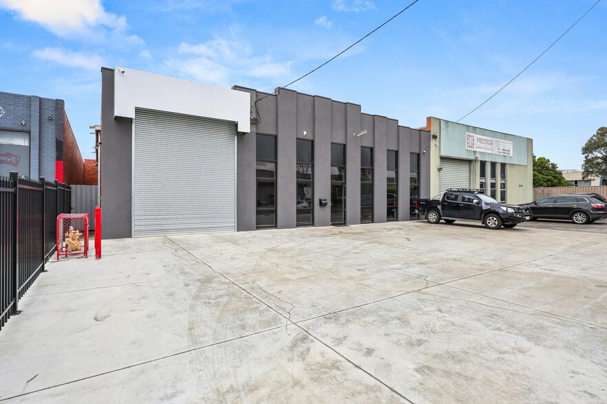 72-74 Fairbank Rd, Clayton South en venta - Foto principal - Imagen 1 de 4