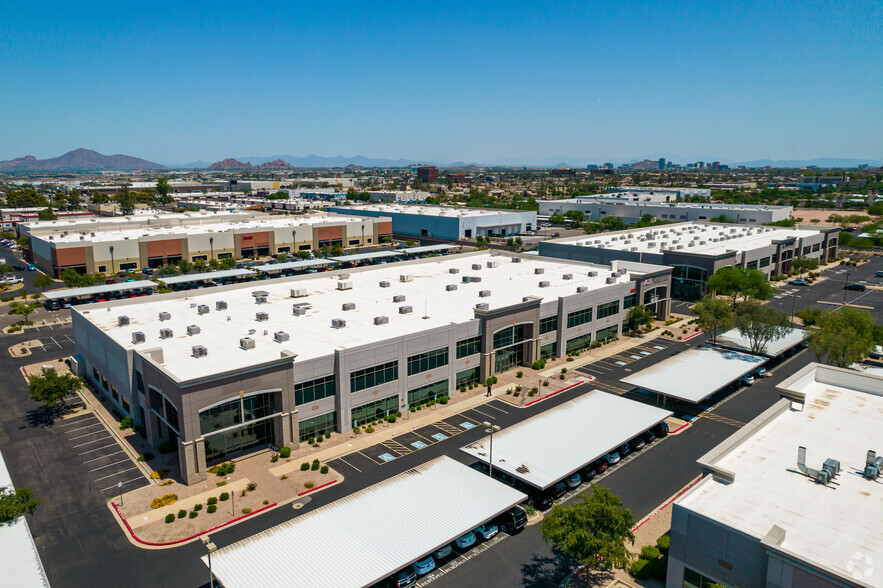 4320 E Cotton Center Blvd, Phoenix, AZ en alquiler - Vista aérea - Imagen 3 de 6