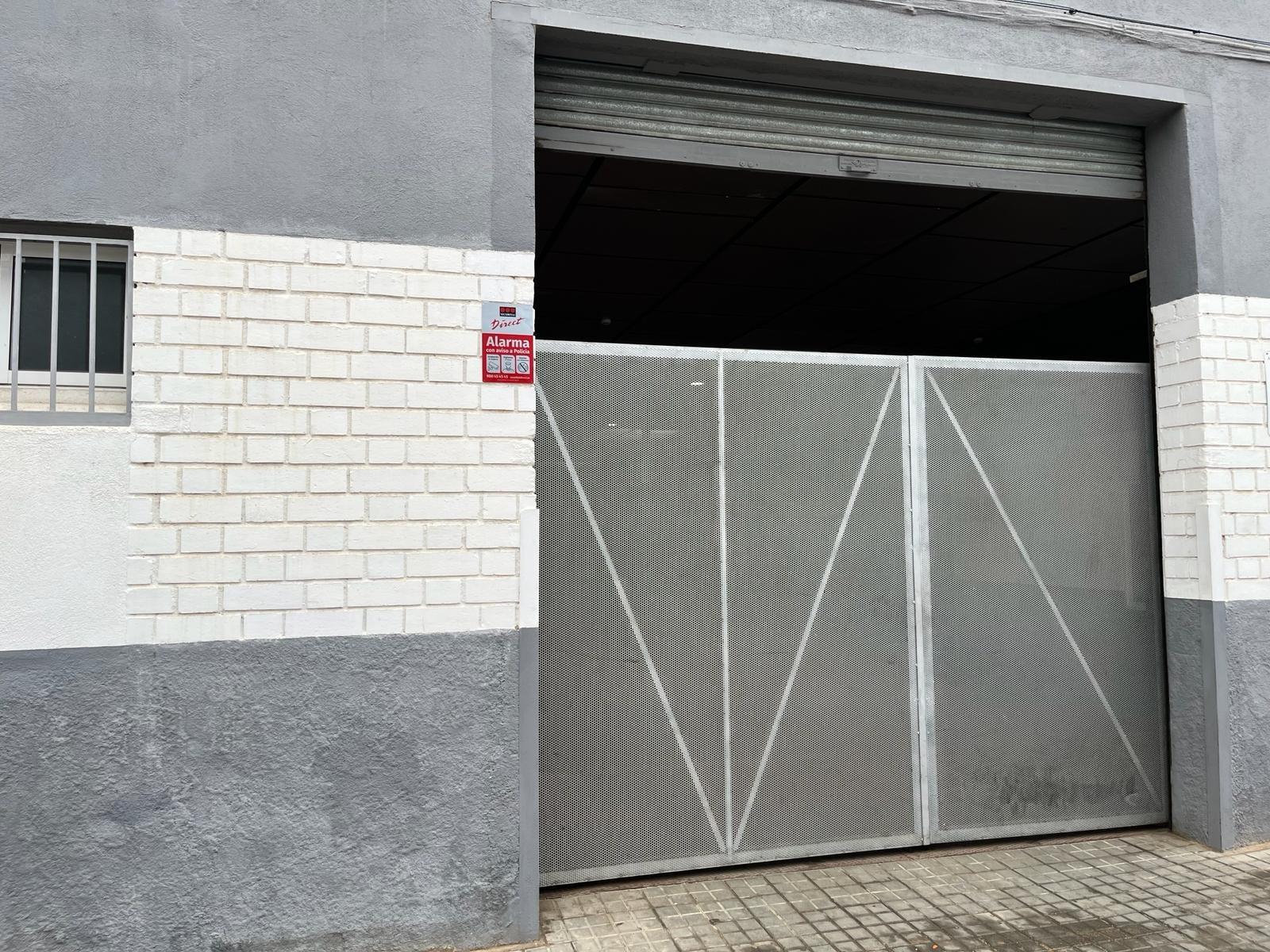 Nave en Sabadell, Barcelona en venta Foto principal- Imagen 1 de 19