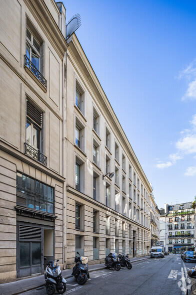 4 Rue De Ventadour, Paris en alquiler - Foto del edificio - Imagen 2 de 8