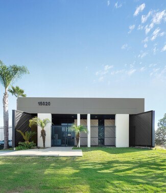 Más detalles de 15020 S Main St, Gardena, CA - Nave en venta