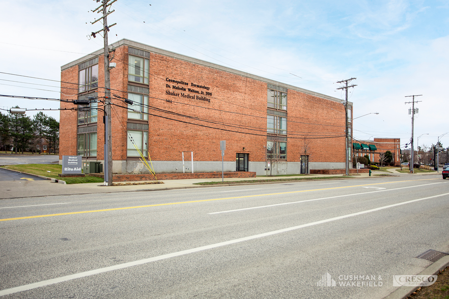 3461 Warrensville Center Rd, Shaker Heights, OH en alquiler - Foto del edificio - Imagen 1 de 7