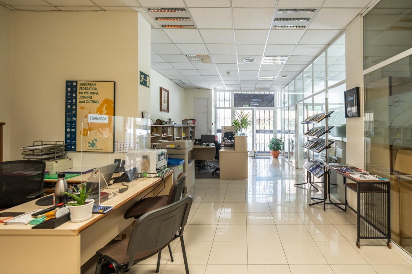Madrid, MAD 28033 - Unidad 47 - - Foto del interior - Image 1 of 28