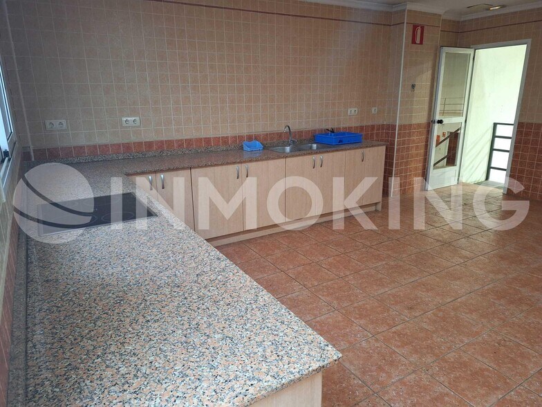 Nave en Alaquàs, Valencia en venta - Foto del interior - Imagen 3 de 6