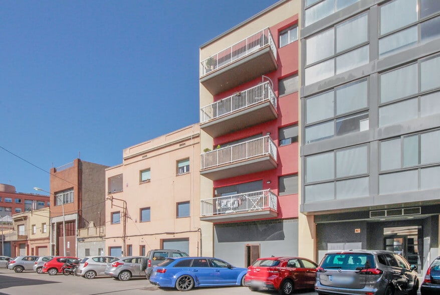 Edificio residencial en Badalona, Barcelona en venta - Foto principal - Imagen 1 de 1