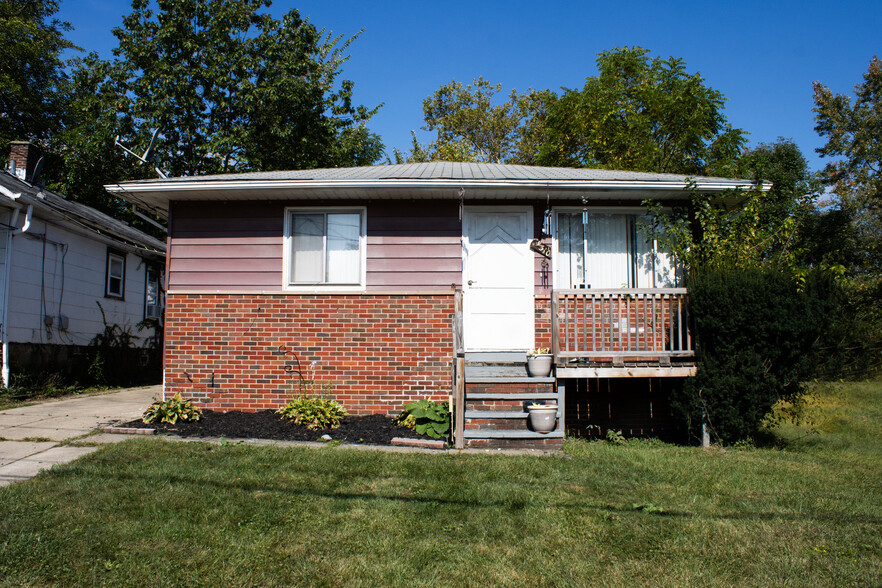 5310 Kohout St, Maple Heights, OH en venta - Foto principal - Imagen 1 de 1