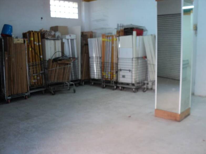 Local en Vilanova i la Geltrú, Barcelona en alquiler - Foto del interior - Imagen 3 de 4