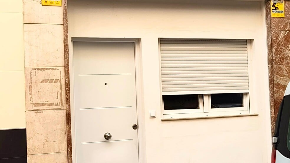 Carrer Mariano Luiña, 34, Elche, Alicante en venta - Foto del edificio - Imagen 2 de 6