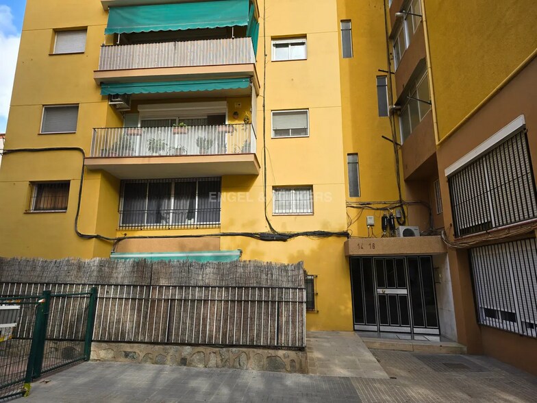 Passeig Ciutat de Mallorca, Barcelona, Barcelona en alquiler - Foto del edificio - Imagen 1 de 6