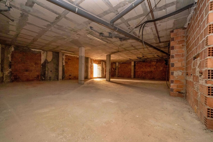 Local en Lorca en venta - Foto del edificio - Imagen 2 de 18