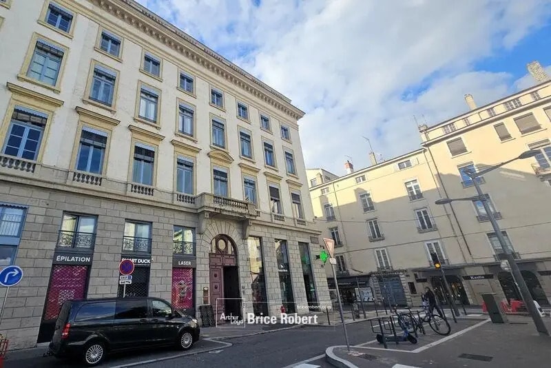 Oficina en Lyon en alquiler - Foto del edificio - Imagen 2 de 8