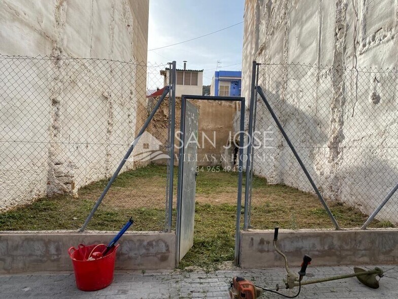 Terreno en Alicante en venta - Foto del edificio - Imagen 3 de 5