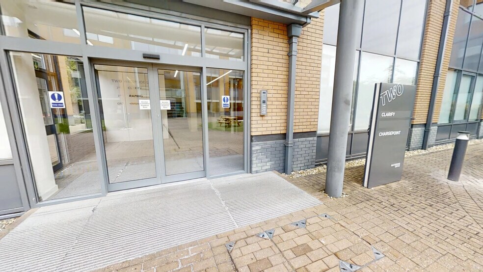 2 Waterside Dr, Reading en alquiler - Matterport 3D Scan - Imagen 3 de 11