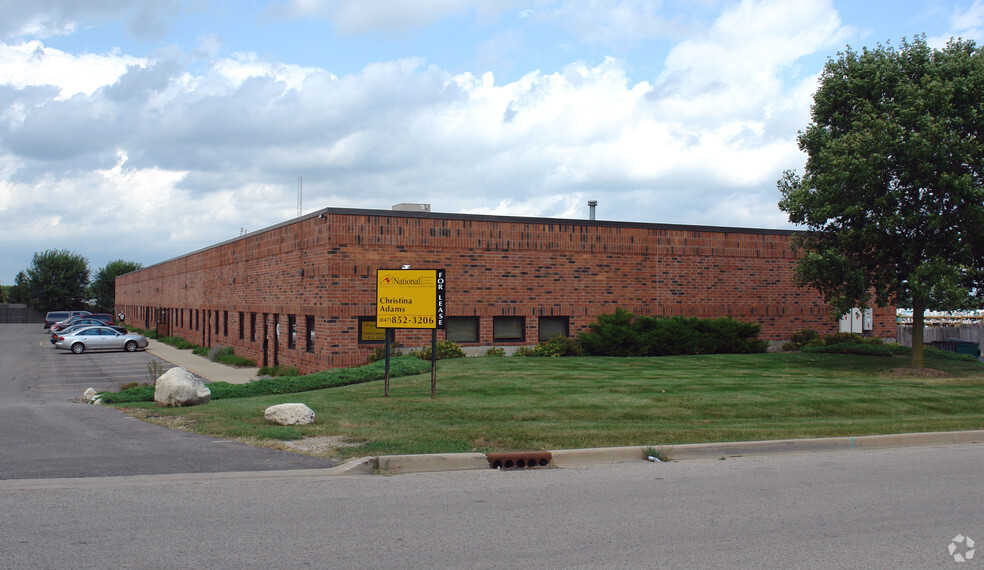 28144 W Industrial Ave, Lake Barrington, IL en alquiler - Foto del edificio - Imagen 1 de 4