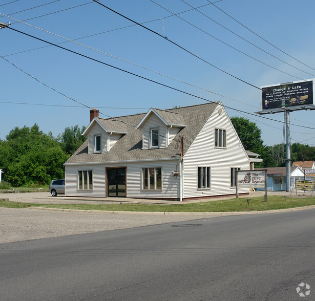 1103-1119 Whipple Ave NW, Canton, OH en alquiler - Foto del edificio - Imagen 2 de 2