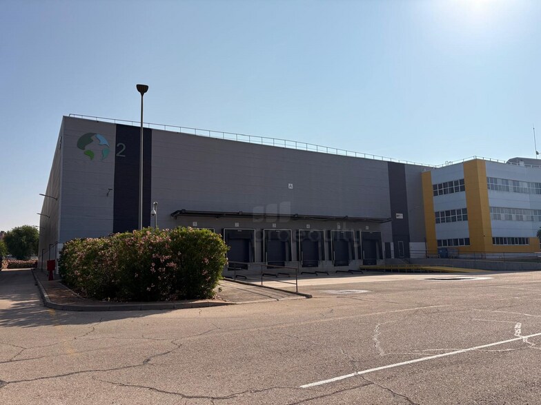 Calle Mariano Benlliure, 1, Rivas-Vaciamadrid, Madrid en alquiler - Foto del edificio - Imagen 3 de 5