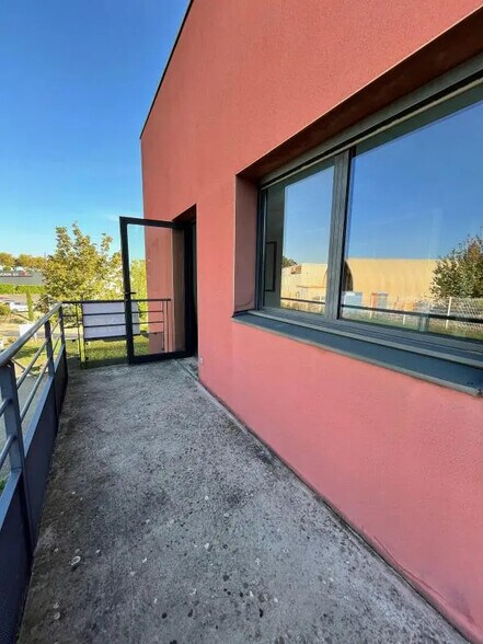 580 Rue Lavoisier, Péronnas en alquiler - Foto del edificio - Imagen 2 de 7