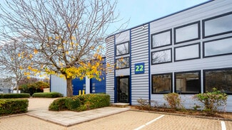 Más detalles de 20 Plover Clos, Newport Pagnell - Nave en alquiler