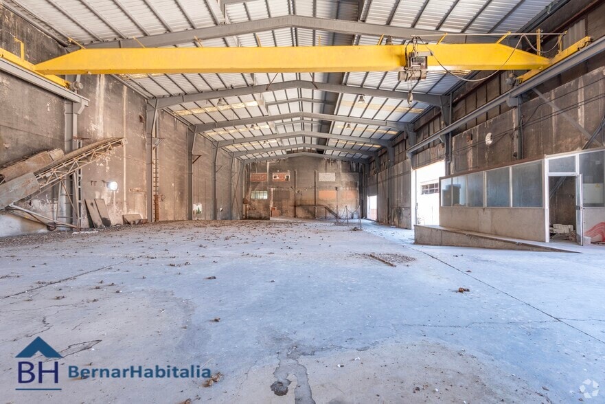 Calle de la Pirotécnia, 45, Madrid, Madrid en venta - Foto del edificio - Imagen 3 de 6