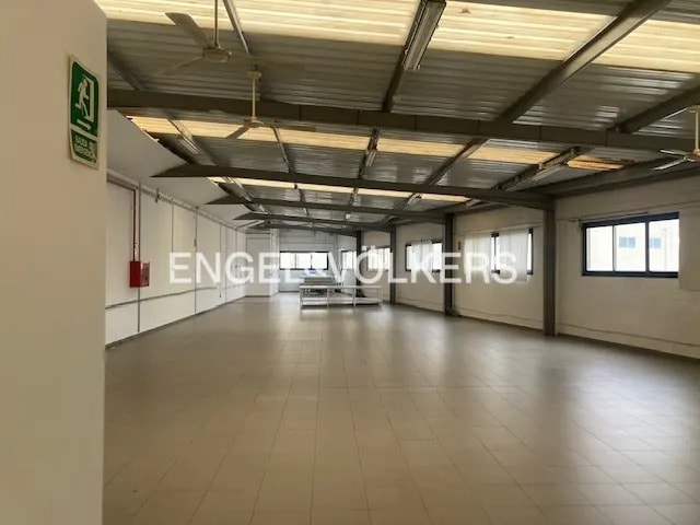 Más detalles de Nave en venta